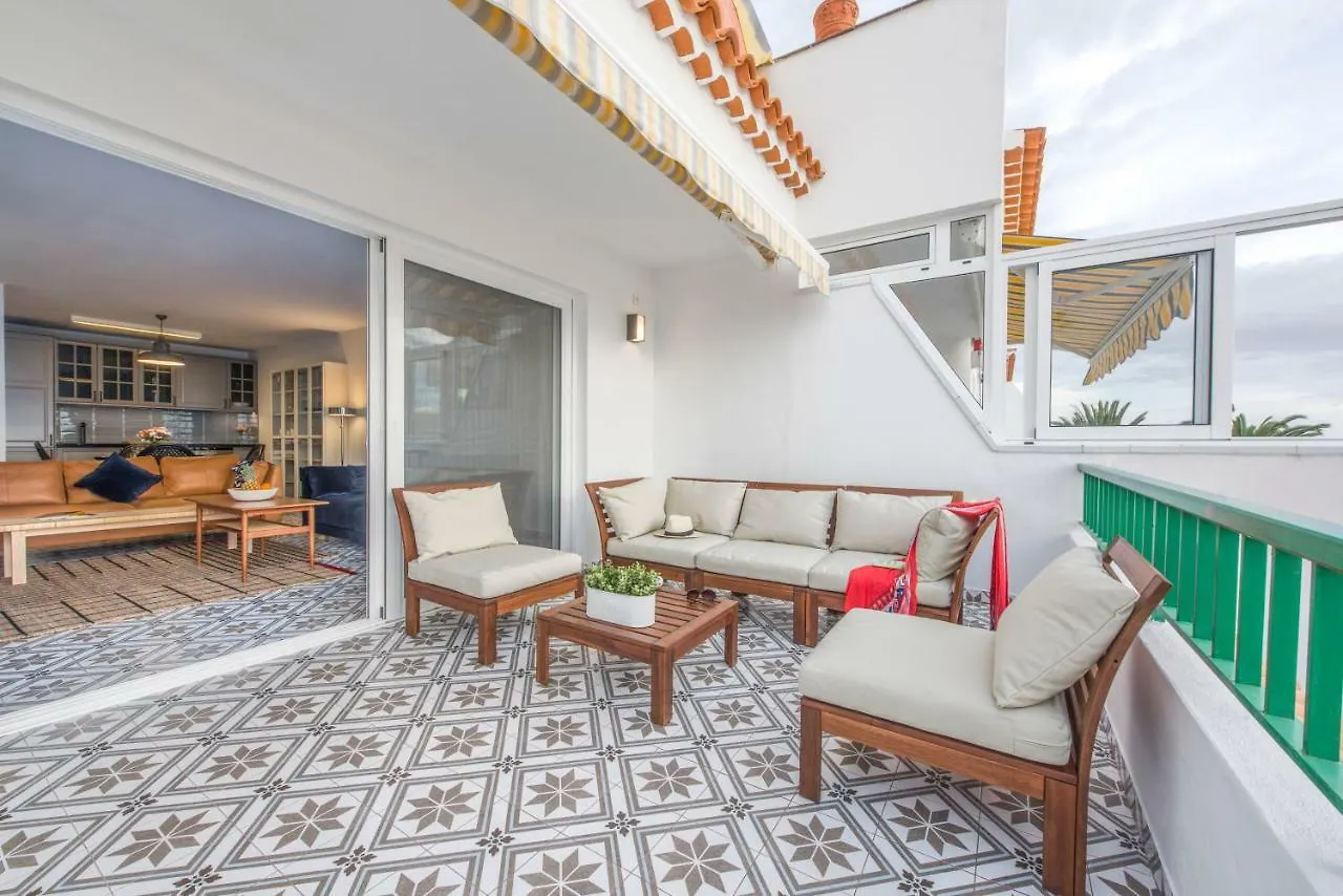Modern, Bright And Welcoming Oceanfront Apartment Puerto de Santiago  0*, Puerto de Santiago (Tenerife)