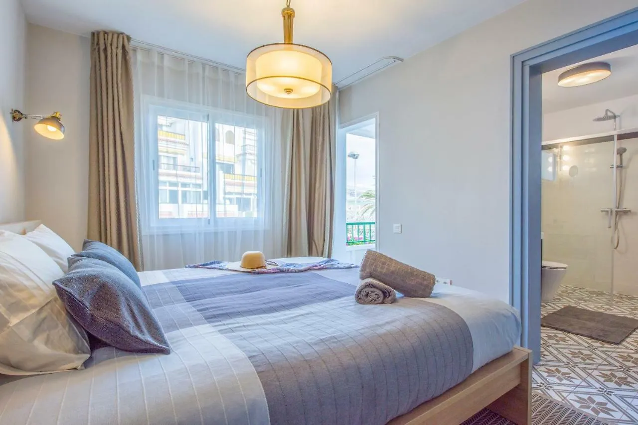 Modern, Bright And Welcoming Oceanfront Apartment Puerto de Santiago  Puerto de Santiago (Tenerife)