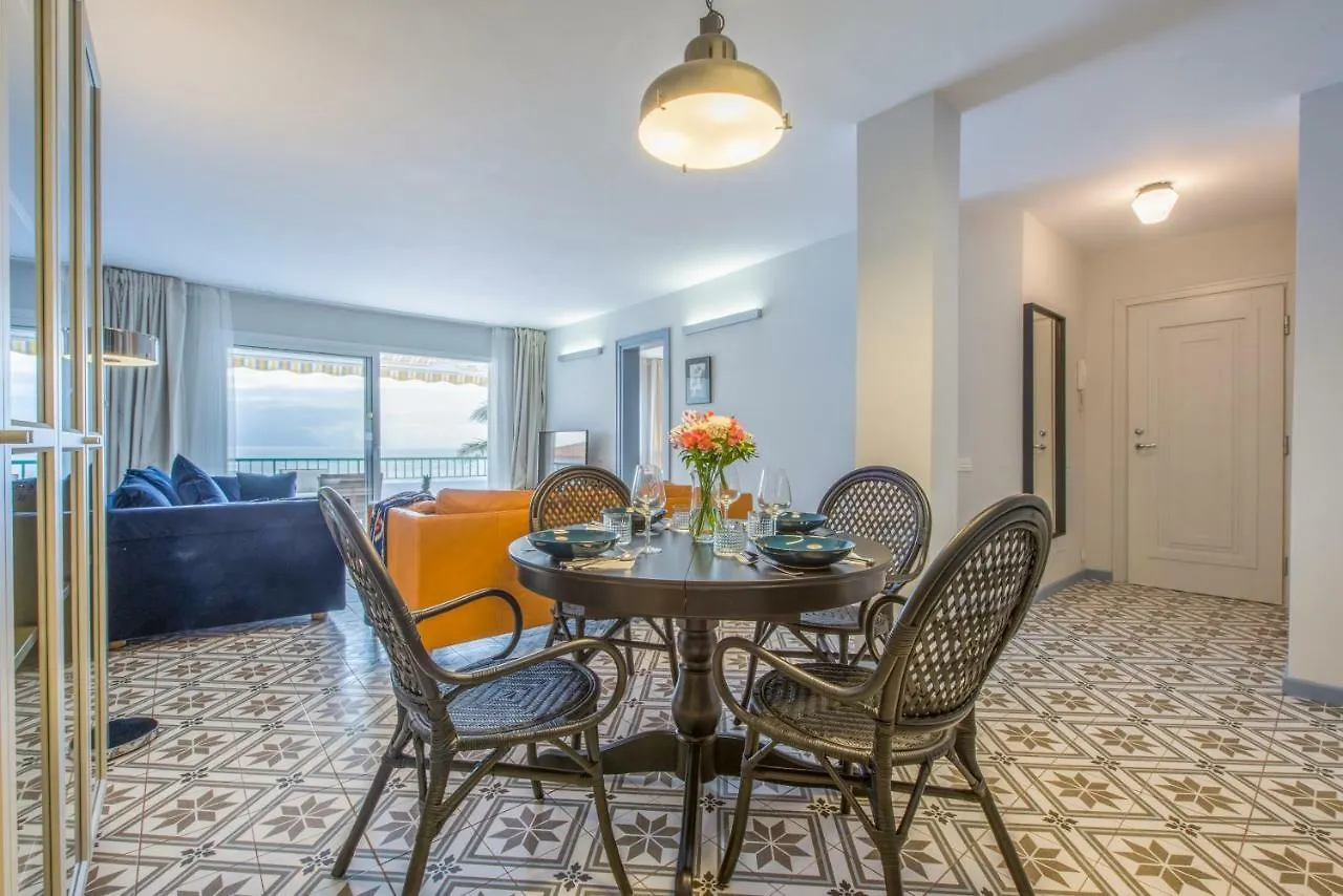 Modern, Bright And Welcoming Oceanfront Apartment Puerto de Santiago  Puerto de Santiago (Tenerife)